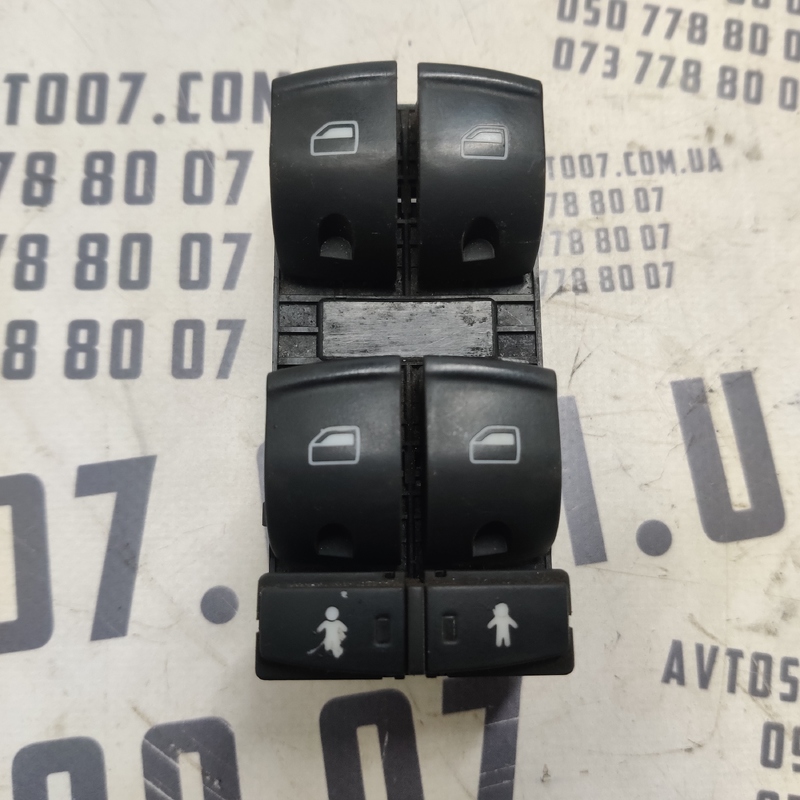 Блок склопідйомників Audi A6 C6 04-11 2.0 TDI OEM 4f0959851d