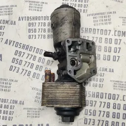 Корпус масляного фільтра Audi A6 C6 04-11 2.0 TDI 045115389j
