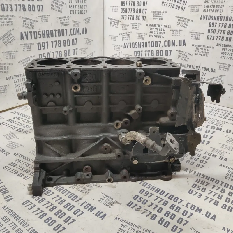 Блок двигуна Audi A6 C6 (04-11) 2.0 TDI OEM BRE