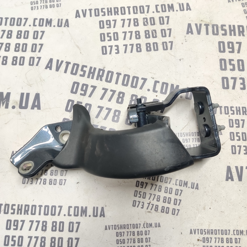 Петля багажника Audi A6 C6 04-11 2.0 TDI ліва OEM 4f9827299d фото 2