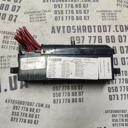 Блок запобіжників VW Passat B8 USA (14-23) OEM 3310360 фото 4