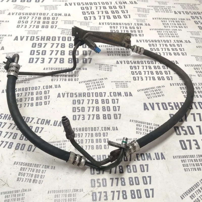 Трубка кондиціонера Peugeot Partner 96-08 1.4 OEM 964109948