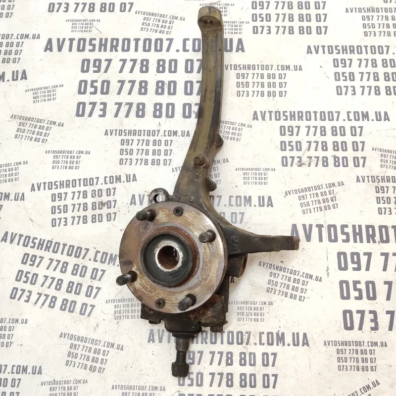 Поворотний кулак Hyundai Sonata IV (98-05) 2.0 Бензин Пд Лів