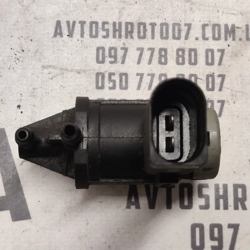 Клапан електромагн. Audi A6 C6 04-11 2.0 TDI OEM 1k0906283a