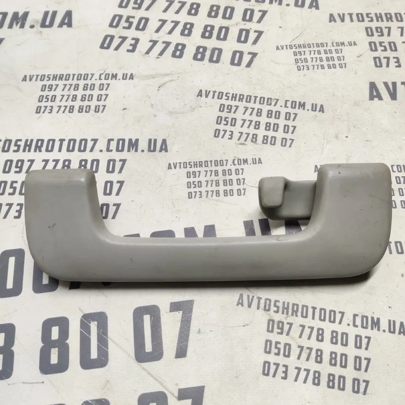 Ручка Audi A6 C6 (04-11) 2.0 TDI задня права OEM 8p0857608f