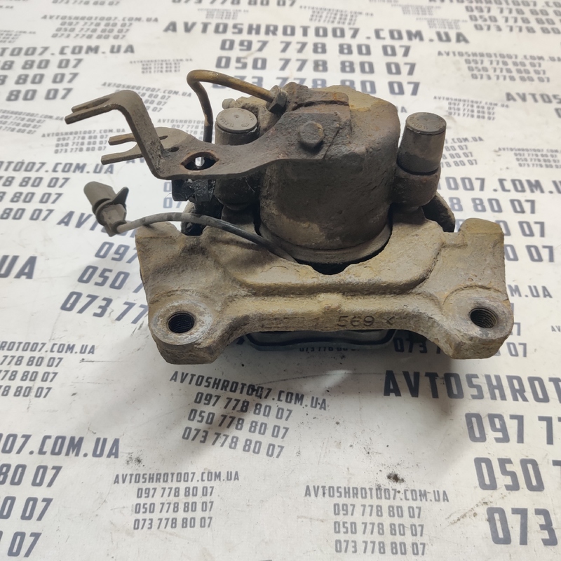 Супорт Audi A6 C6 (04-11) 2.0 TDI перед. прав. OEM 4B0615124