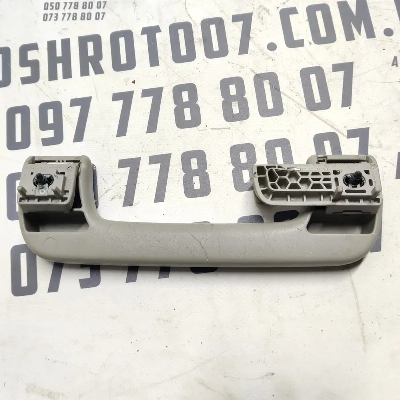 Ручка внутр. Audi Q7 4L (05-15) 3.6 ліва зад. OEM 8P0857607K