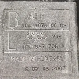 Ремінь безпеки Audi A6 C6 04-11 2.0 TDI лівий OEM 4f0857705a фото 4