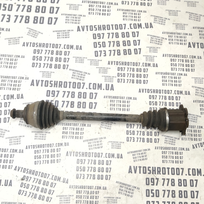 Привід Audi A6 C6 04-11 2.0 TDI перед. лівий OEM 4f0407271g