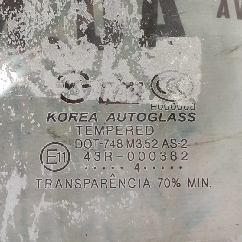 Скло двері Hyundai Sonata IV (98-05) 2.0 ліве зад. 43r000382