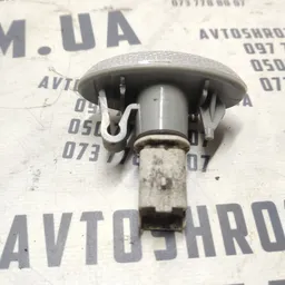 Поворотник Peugeot Partner 1 (96-08) 1.4 лівий OEM 0434554C фото 2
