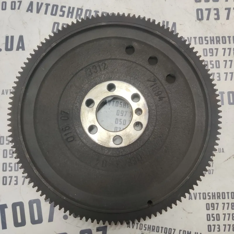 Маховик Peugeot Partner 1 (96-08) 1.4 Бензин OEM 71694