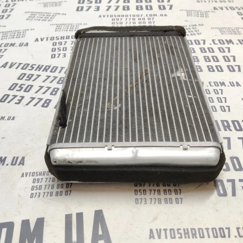 Радіатор пічки Fiat Doblo OEM 020212500