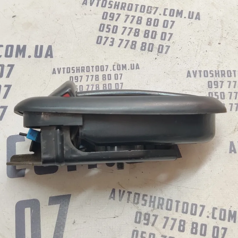 Ручка внутр. Hyundai Sonata 4 (98-04) 2.0 передня права