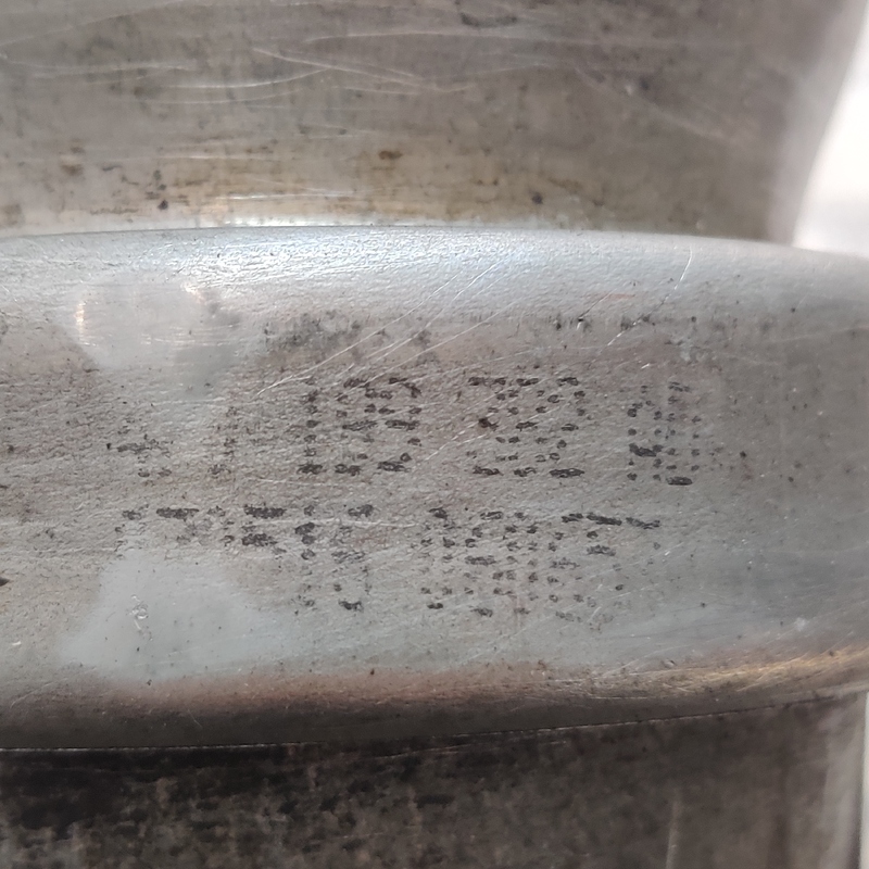 Подушка двиг. Audi A6 C6 04-11 2.0 TDI права OEM 4F0199382AD