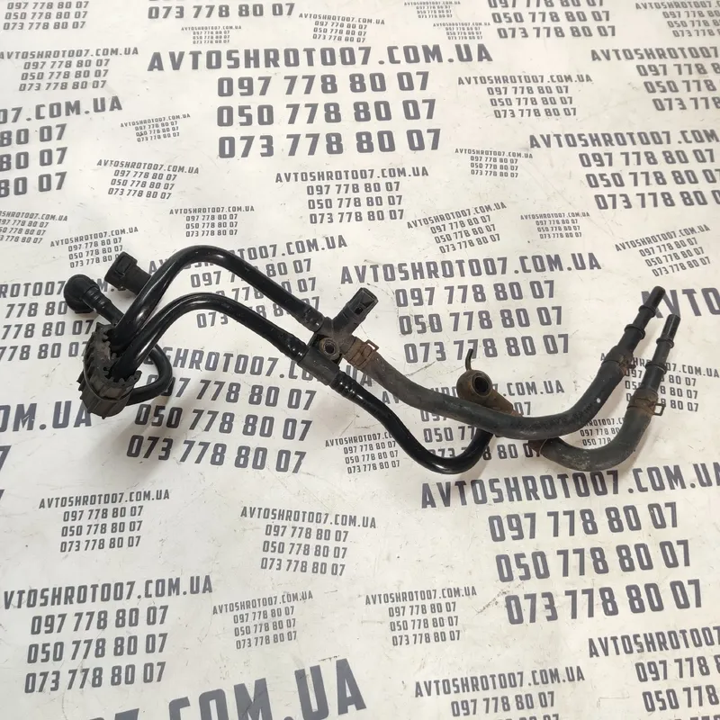Трубки паливних форсунок Kia Sorento 2 09-15 OEM 741710253C