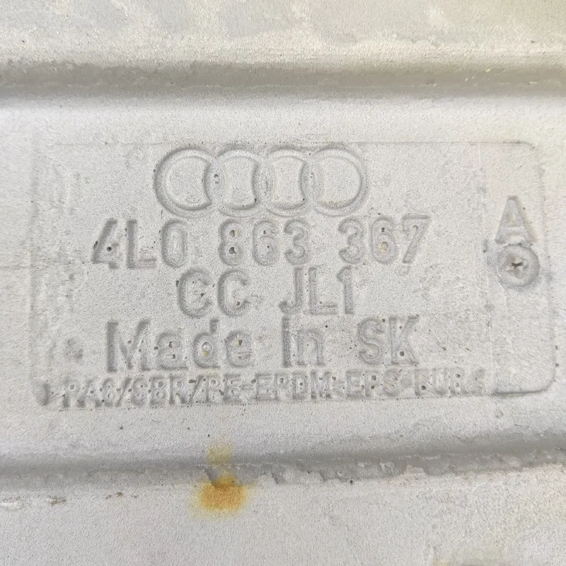 Ковролін Audi Q7 4L (05-15) 3.6 Бензин задній OEM 4L0863367