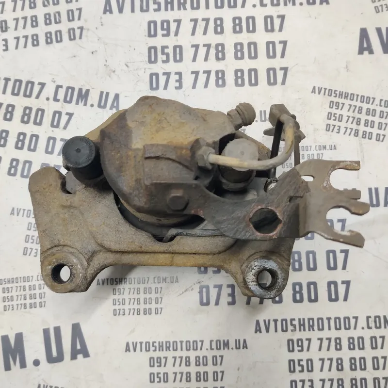 Супорт Audi A6 C6 (04-11) 2.0 TDI перед. лів. OEM 4B0615123