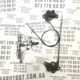 Замок дверей Peugeot Partner 1 (96-08) 1.4 Бензин прав. зад.