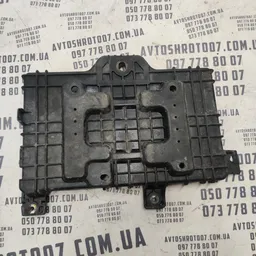 Кріплення акумулятора Kia Sorento 2 (09-14) OEM 371502p100 фото 2