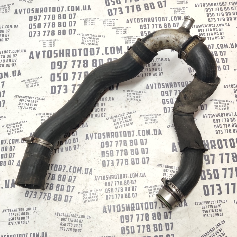 Патрубок Інтеркулера Audi A6 C6 04-11 2.0 TDI OEM 4F0145738R