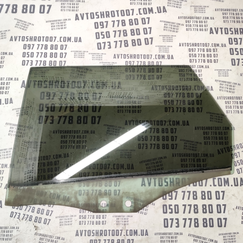 Скло дверей Audi A6 C6 04-11 2.0 TDI задня ліва OEM 43r00081