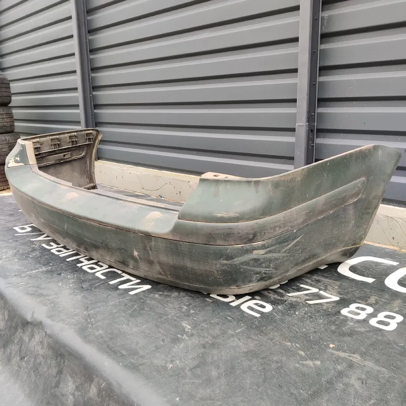 Бампер Volkswagen Bora (98-05) 1.9 TDI задній OEM 1j9807421