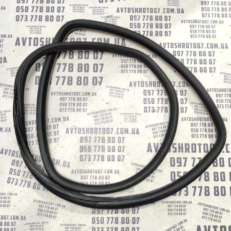 Ущільнювач VW Bora 98-05 1.9 TDI зад. прав. OEM 1j9867368c