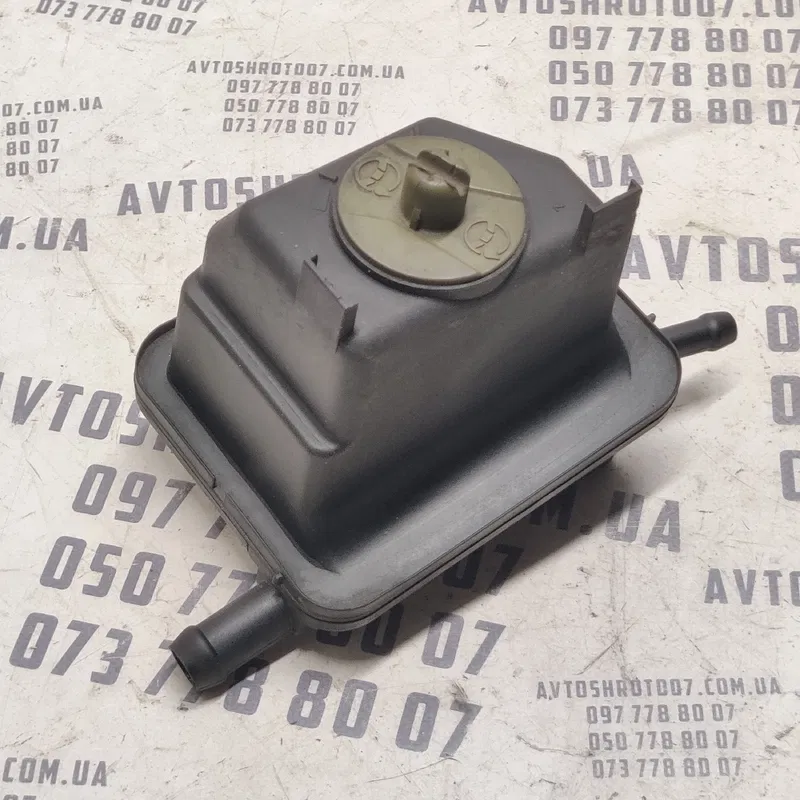Бачок насосу ГУР VW Bora (98-05) 1.9 TDI OEM 1J0422371C