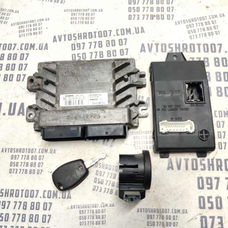 Блок керування двигуном Dacia Logan 04-12 1.6 OEM 8200483732