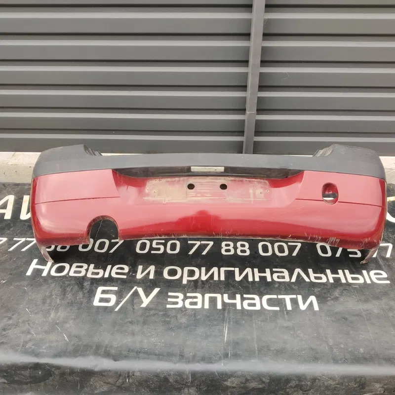 Бампер Dacia Logan (04-12) 1.6 Бензин задній OEM 8200210902