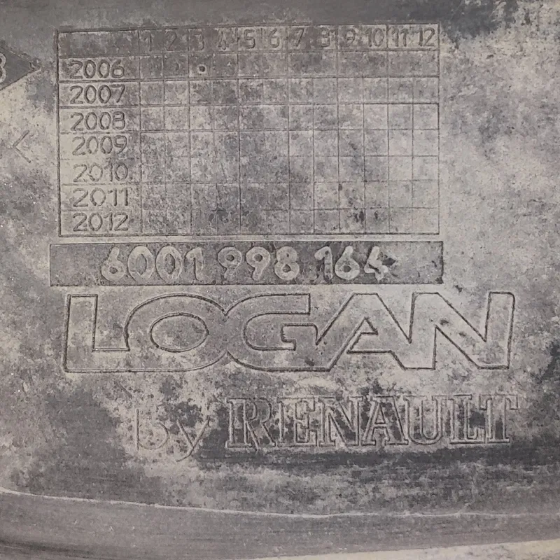 Бризговик Dacia Logan 04-12 1.6 Бенз зад ліва OEM 6001998164