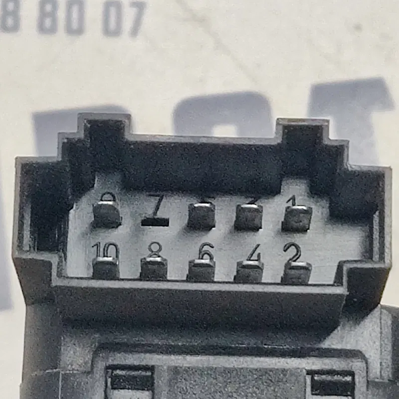 Блок склопідйомників ВАЗ Kalina 04-13 1.4 OEM 1118370981010