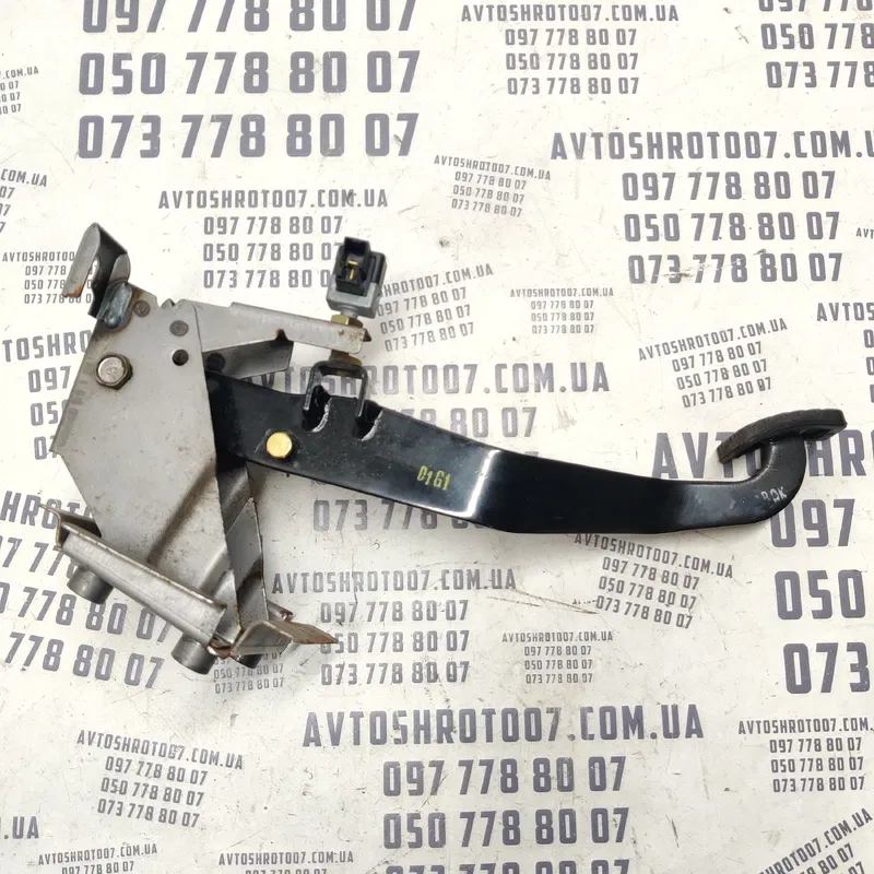 Педаль гальма Hyundai Sonata IV (98-05) 2.0 Бензин
