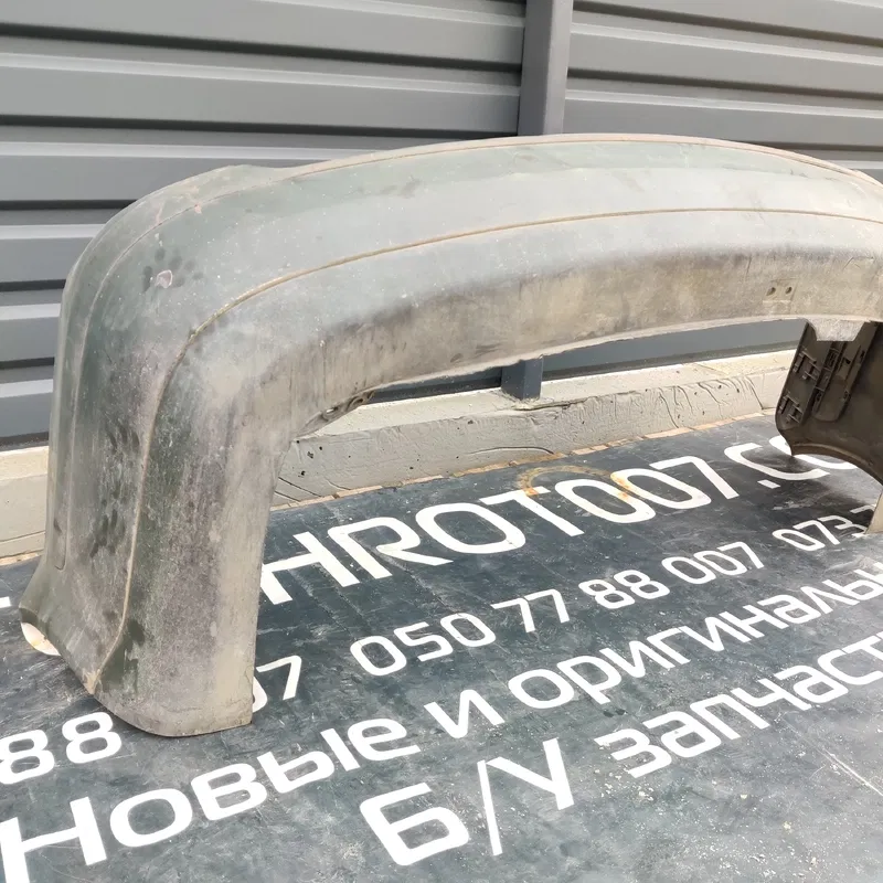 Бампер Volkswagen Bora (98-05) 1.9 TDI задній OEM 1j9807421