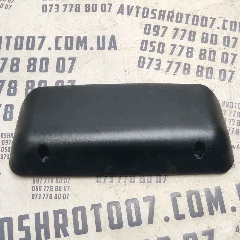 Накладка салону ВАЗ Kalina 04-13 1.4 задня OEM 1119371681001