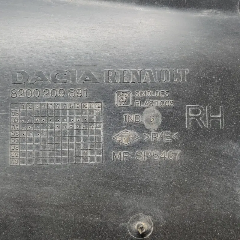 Підкрилок Dacia Logan (04-12) 1.6б зад. прав. OEM 8200209891