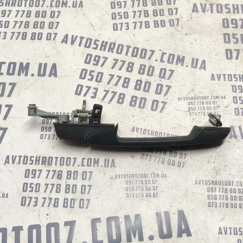 Ручка ВАЗ Kalina (04-13) 1.4 бенз задня ліва OEM 11186205151