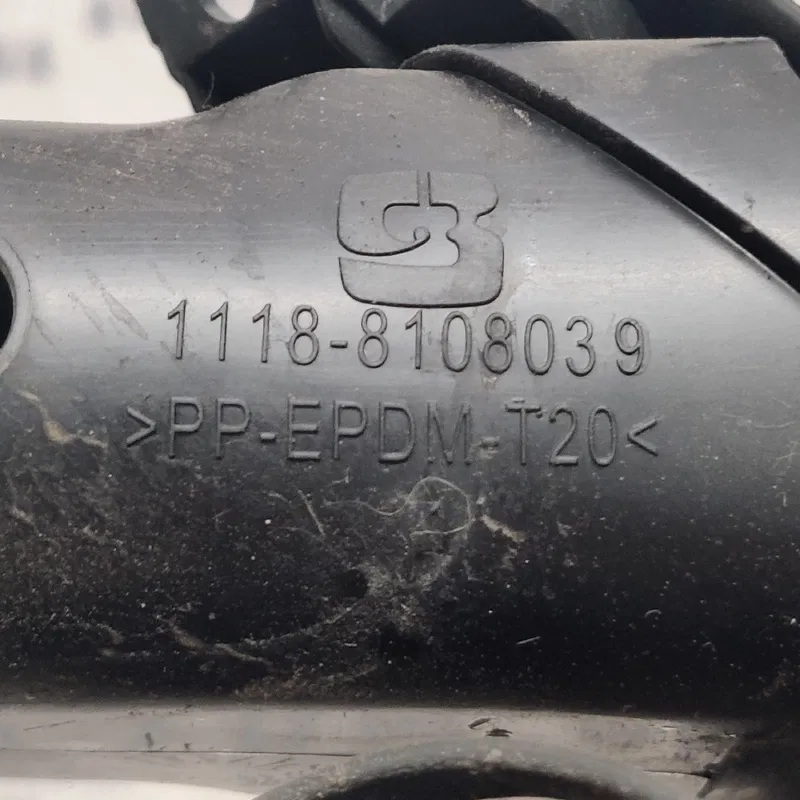 Дефлектор ВАЗ Kalina (04-13) 1.4 Бенз лів. OEM 11188108039