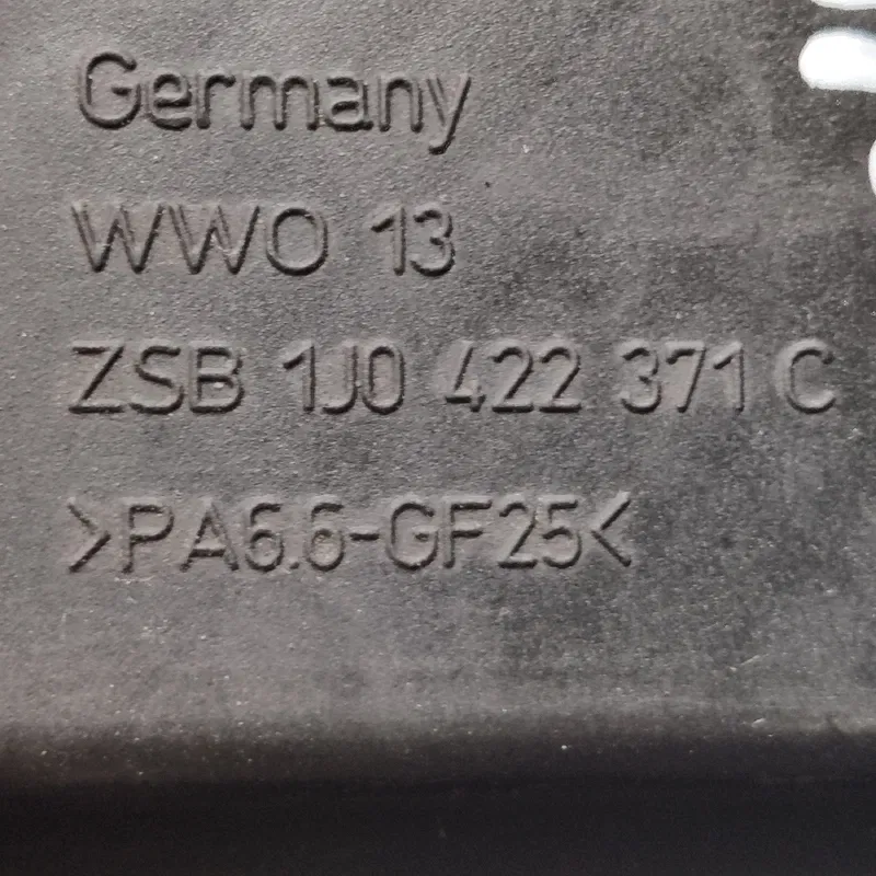 Бачок насосу ГУР VW Bora (98-05) 1.9 TDI OEM 1J0422371C