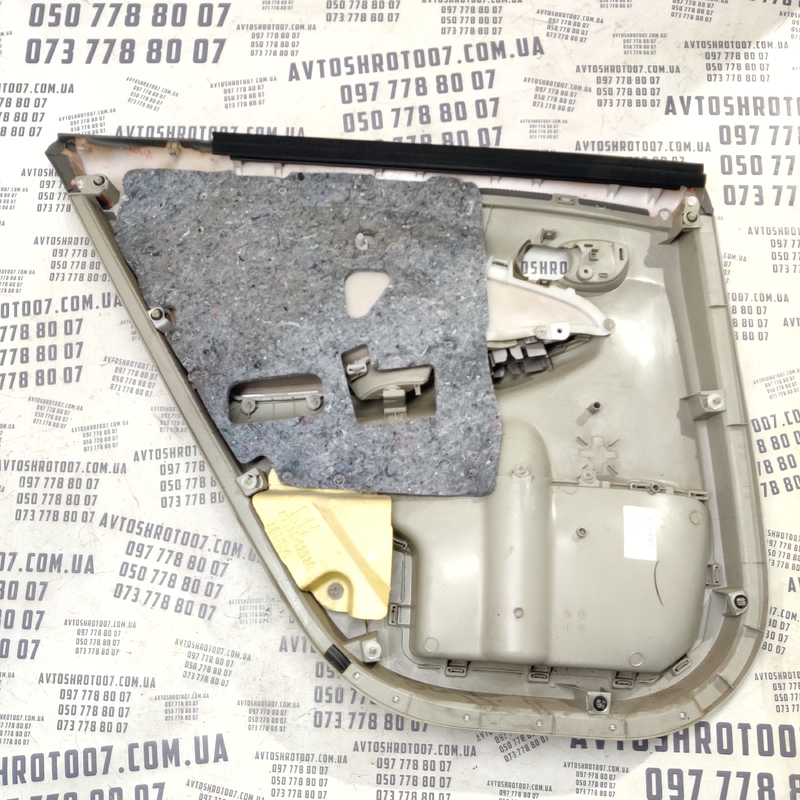 Карта дверна Toyota Corolla 06-13 1.6 бенз зад.пр 6778712020