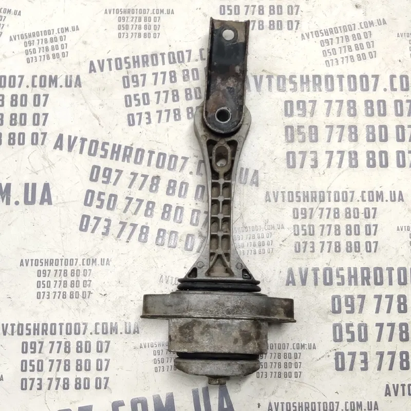 Подушка двигуна Volkswagen Bora (98-05) 1.9 TDI дизель ASZ