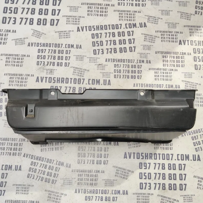 Накладка салону VW Bora (98-05) 1.9 TDI задня OEM 1j9863513