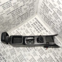 Консоль центральна Hyundai Sonata (98-05) 2.0 OEM 846113c000 фото 2