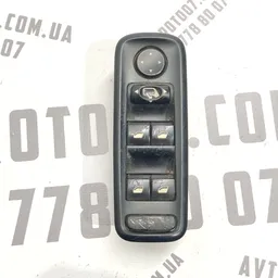 Блок кнопок Peugeot 807 (02-14) 2.2 HDI Пн Лв OEM 14957520xt