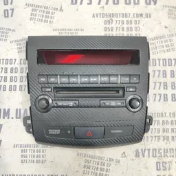 Панель магнітоли Mitsubishi Outlander XL 06-12 8002a538xa