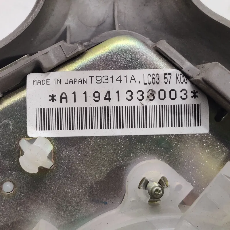 Подушка безпеки Mazda Premacy (99-05) 1.8 Бензин OEM t93141a