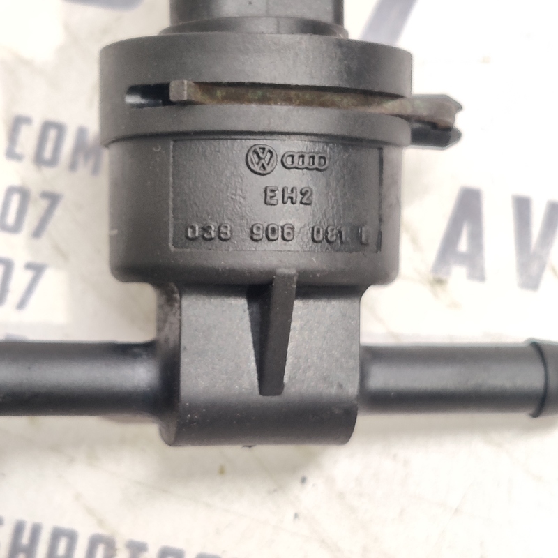Клапан е/м Mitsubishi Outlander XL 06-12 2.0D OEM 038906081