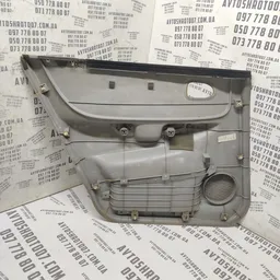 Карта дверна Mazda Premacy 99-05 1.8 зад. пр. OEM c10068531 фото 4