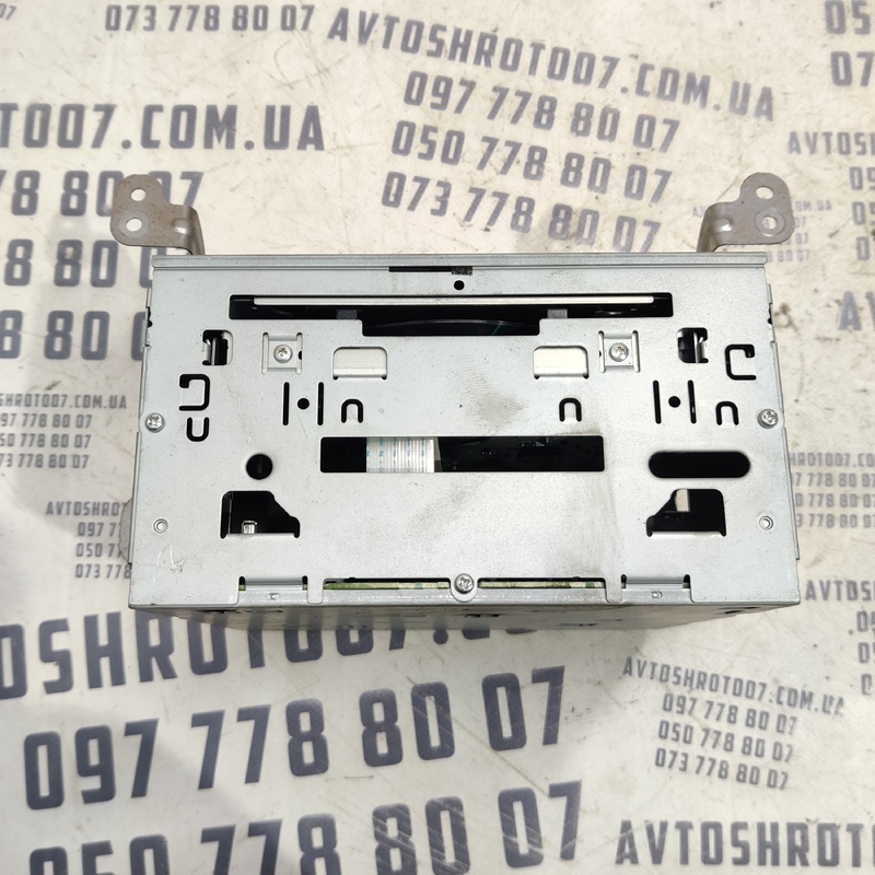 Магнітола Mitsubishi Outlander XL (06-12) 2.0D OEM 8701a261